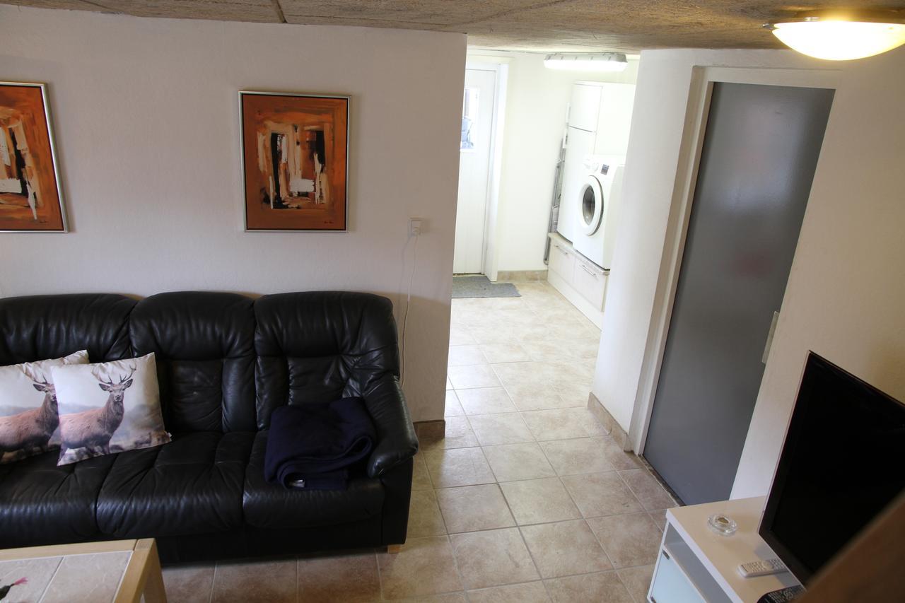 Ostbirk Hukaergaard Bed & Breakfast מראה חיצוני תמונה
