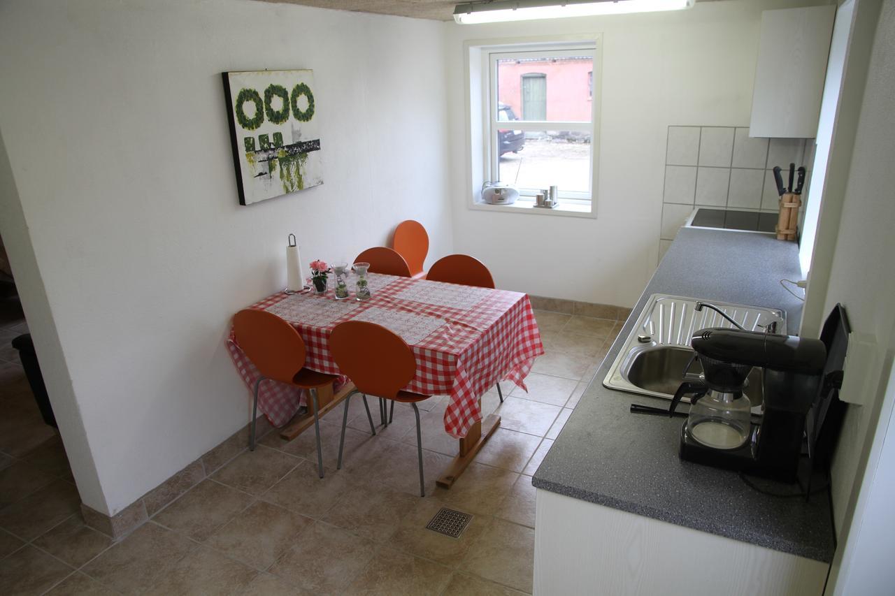 Ostbirk Hukaergaard Bed & Breakfast מראה חיצוני תמונה
